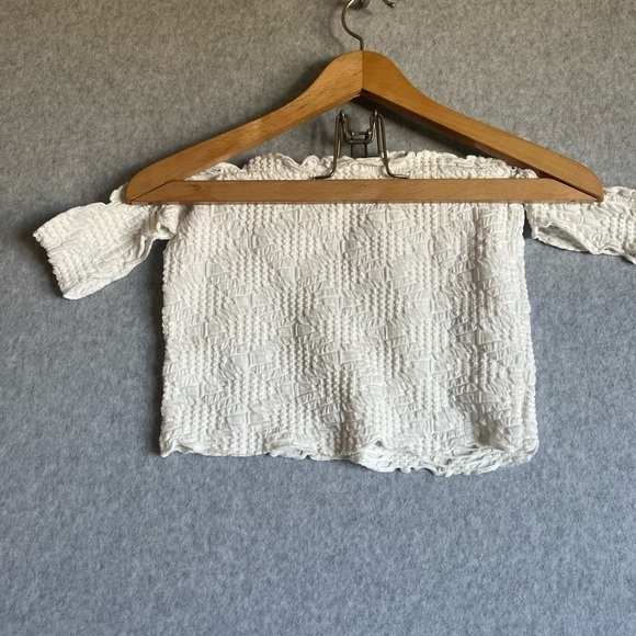 Urban Outfitters Women’s Off The Shoulder Medium - Picture 3 of 4